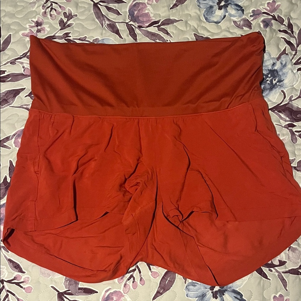 Women's Maternity Shorts Size Large